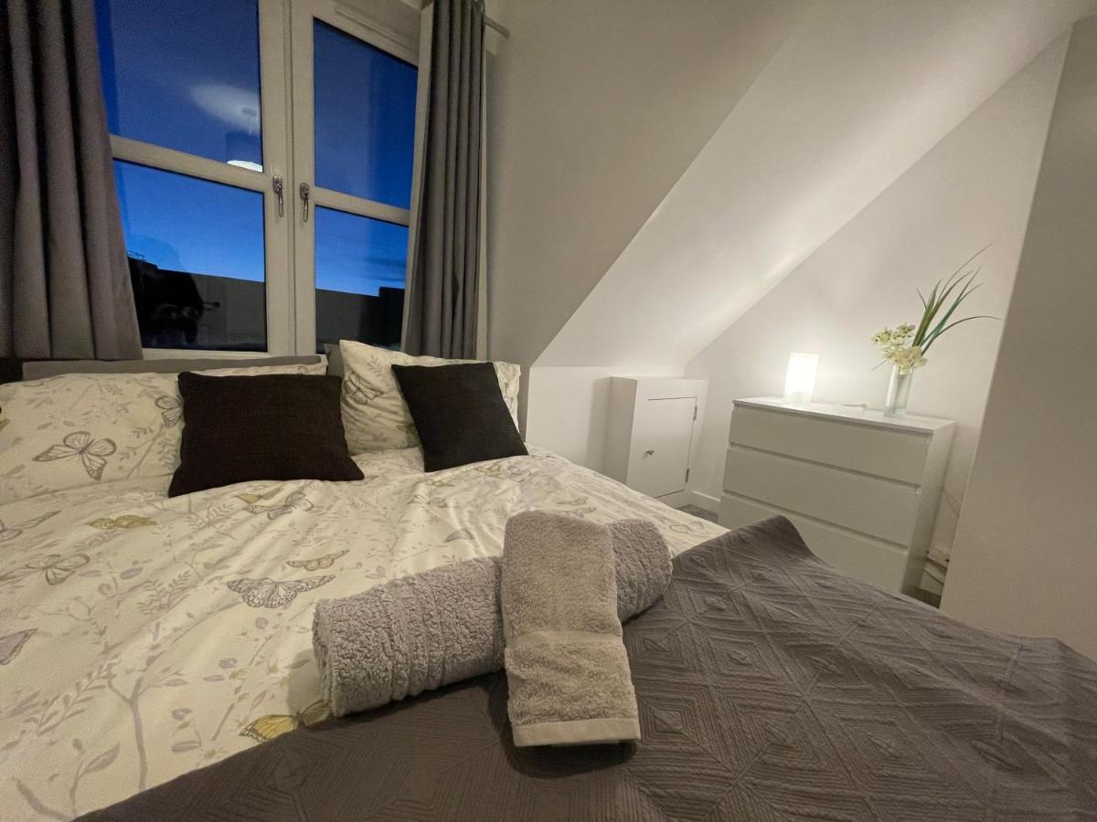 Carvetii - Edward House D - 2 Dbl Bed 2Nd Floor Flat Apartment Дънфърмлин Екстериор снимка