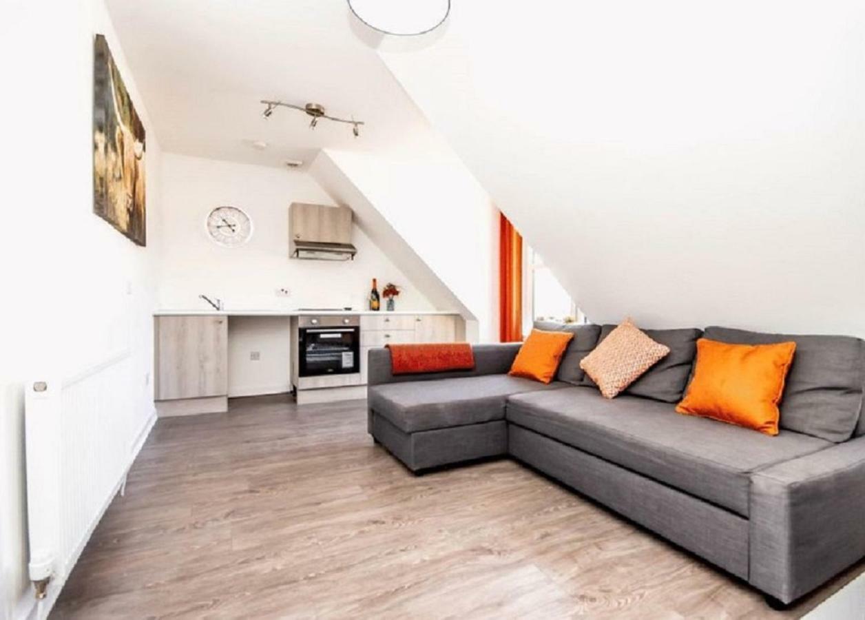 Carvetii - Edward House D - 2 Dbl Bed 2Nd Floor Flat Apartment Дънфърмлин Екстериор снимка
